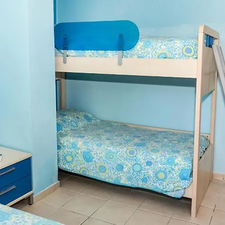 Appartement Trilocale Con Ampio Giardino A 100mt Dal Mare, - M359 Marcelli