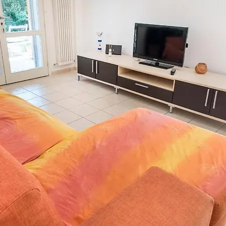 Trilocale Con Ampio Giardino A 100mt Dal Mare, - M359 마르첼리